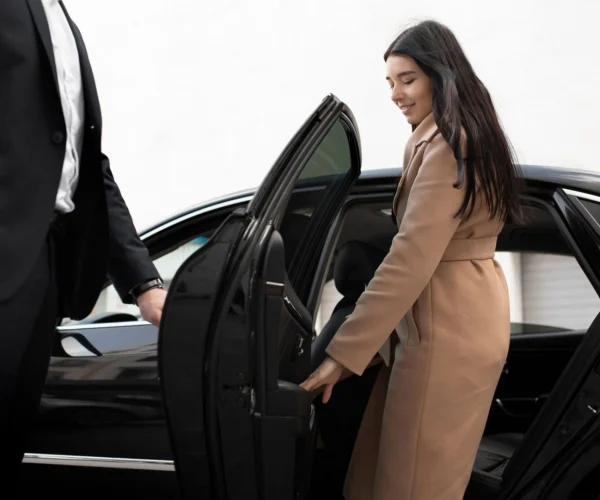 CORPORATE LIMO 3