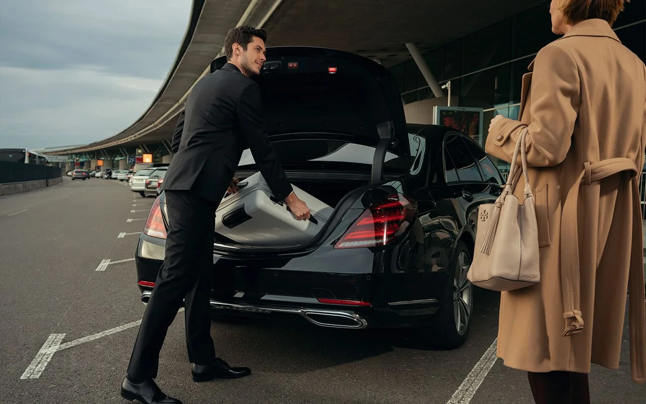 Chauffeur-Service13-1.webp